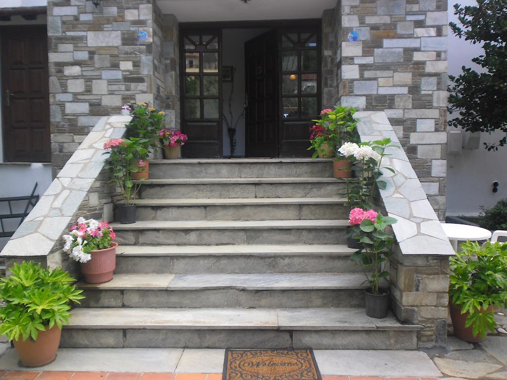 Om Living Pelion Daire Áyios Dhimítrios Dış mekan fotoğraf